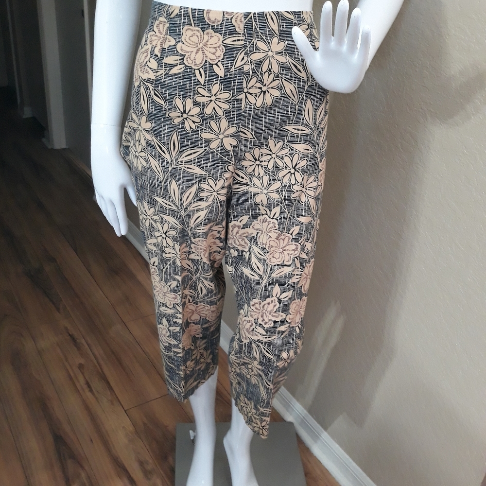 Staples Capris super light